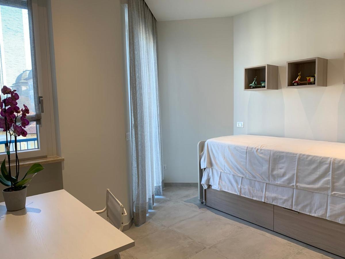Апартаменты A Casa Di Chiara 2 Стреза Экстерьер фото